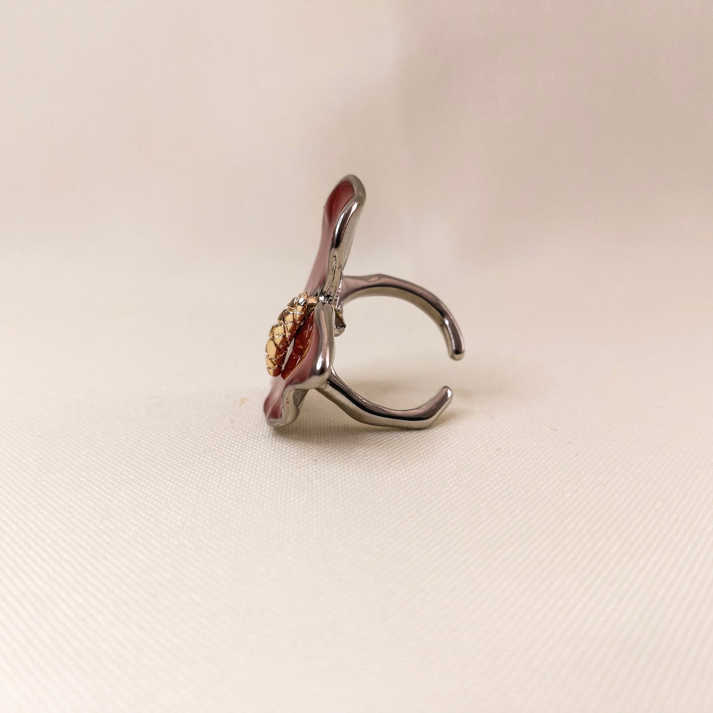 Anel ajustável esmaltado vermelho
