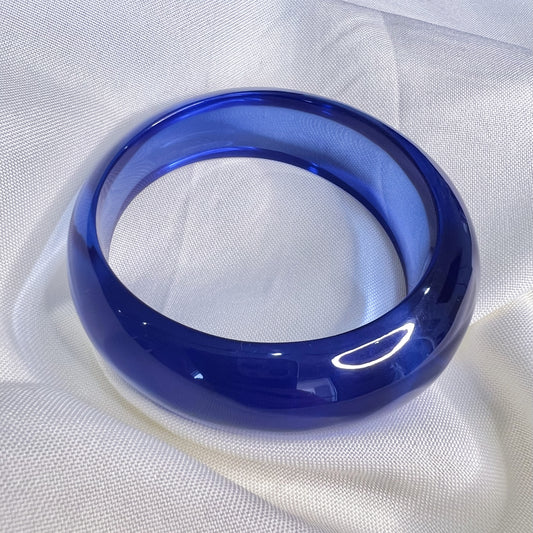 Bracelete azul transparente